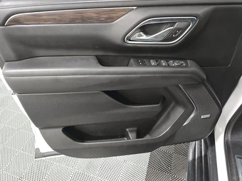2022 Chevrolet Suburban LT 1LT - miniatura 9