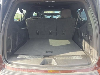 2022 Chevrolet Suburban Premier 1LZ - miniatura 18
