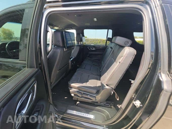 2022 Chevrolet Suburban RST 1SP - miniatura 10