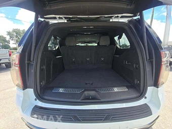 2022 Chevrolet Suburban Z71 2Z7 - miniatura 12