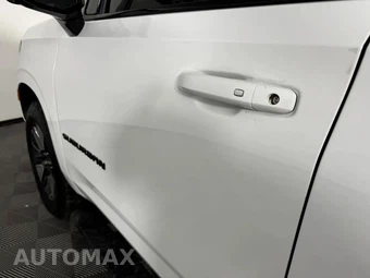 2022 Chevrolet Suburban Z71 2Z7 - miniatura 23