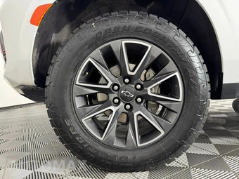 2022 Chevrolet Suburban Z71 2Z7 - miniatura 48