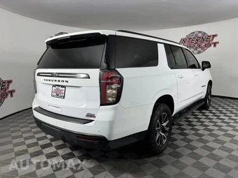 2022 Chevrolet Suburban Z71 2Z7 - miniatura 7