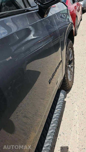 2022 Chevrolet Suburban Z71 2Z7 - miniatura 36