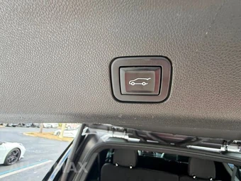 2022 Chevrolet Suburban Z71 2Z7 - miniatura 48