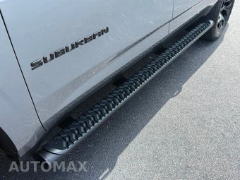2022 Chevrolet Suburban Z71 2Z7 - miniatura 8
