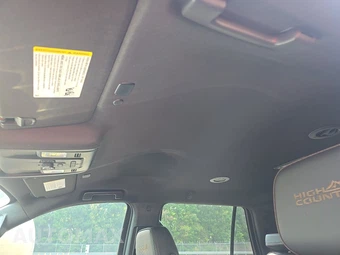 2022 Chevrolet Tahoe High Country 3LZ - miniatura 18