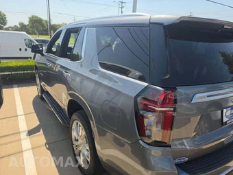 2022 Chevrolet Tahoe High Country 3LZ - miniatura 2