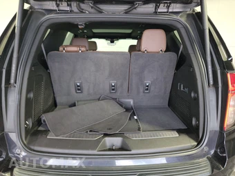 2022 Chevrolet Tahoe High Country 3LZ - miniatura 17