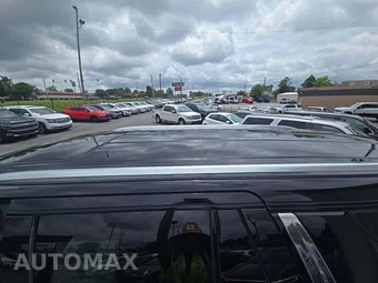 2022 Chevrolet Tahoe LT 1LT - miniatura 9