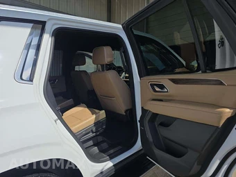 2022 Chevrolet Tahoe Premier 1LZ - miniatura 17