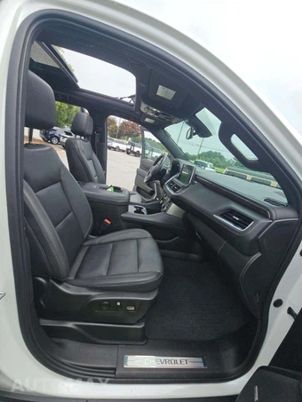 2022 Chevrolet Tahoe Z71 2Z7 - miniatura 19