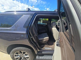 2022 Chevrolet Tahoe Z71 2Z7 - miniatura 17