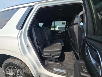 2022 Chevrolet Tahoe Z71 2Z7 - miniatura 17