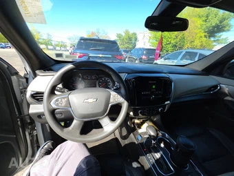 2022 Chevrolet Traverse LS 1LS – miniatura 11