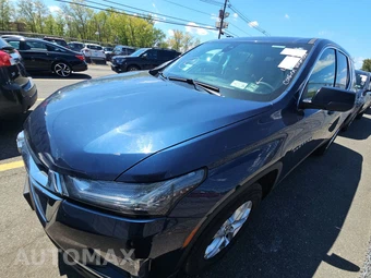 2022 Chevrolet Traverse LS 1LS