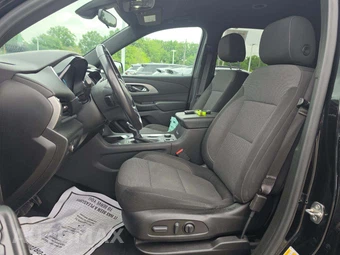 2022 Chevrolet Traverse LT Cloth 1LT - miniatura 3