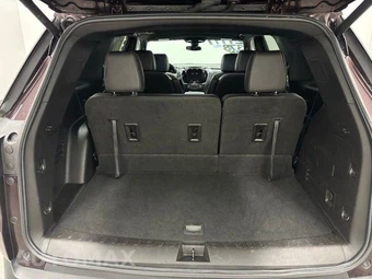 2022 Chevrolet Traverse LT Leather 3LT - miniatura 8