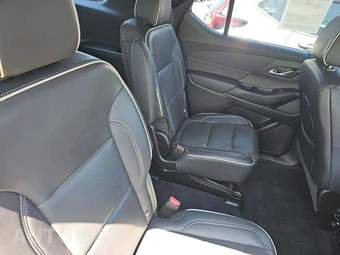 2022 Chevrolet Traverse Premier 1LZ - miniatura 17