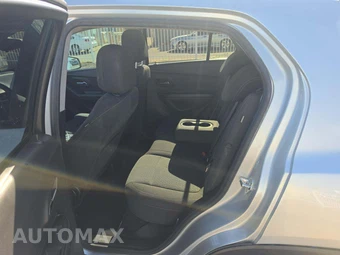 2022 Chevrolet Trax LS 1LS – miniatura 13