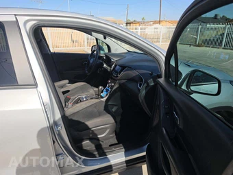 2022 Chevrolet Trax LS 1LS – miniatura 18