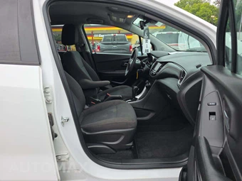 2022 Chevrolet Trax LS 1LS – miniatura 15