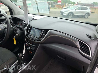 2022 Chevrolet Trax LS 1LS – miniatura 16