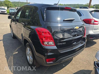 2022 Chevrolet Trax LS 1LS – miniatura 2