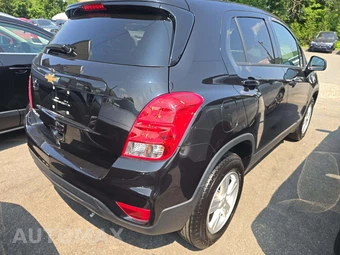 2022 Chevrolet Trax LS 1LS – miniatura 3