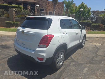 2022 Chevrolet Trax LS 1LS - miniatura 4