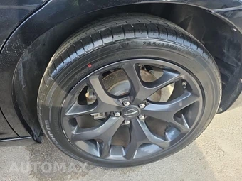 2022 Chrysler 300 Touring - miniatura 11