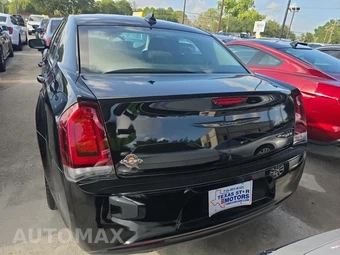 2022 Chrysler 300 Touring - miniatura 5