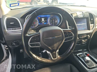 2022 Chrysler 300 Touring - miniatura 10