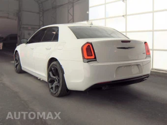 2022 Chrysler 300 Touring - miniatura 6