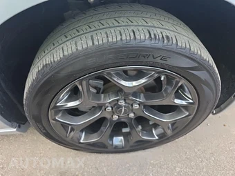 2022 Chrysler 300 Touring – miniatura 9