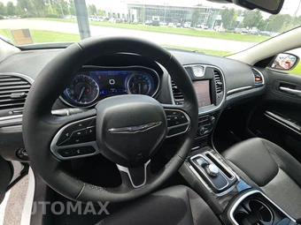 2022 Chrysler 300 Touring – miniatura 11