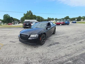2022 Chrysler 300 Touring