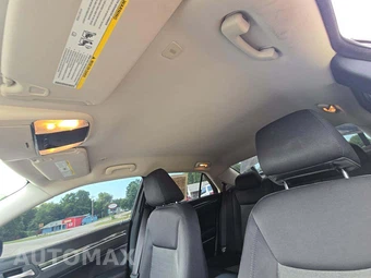 2022 Chrysler 300 Touring – miniatura 8