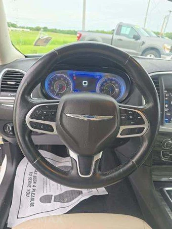 2022 Chrysler 300 Touring L – miniatura 38