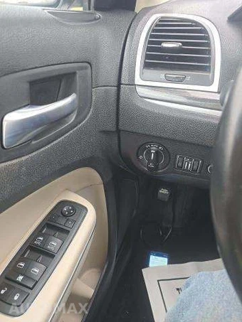 2022 Chrysler 300 Touring L – miniatura 44