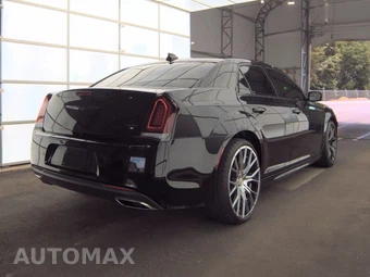 2022 Chrysler 300 Touring L – miniatura 4