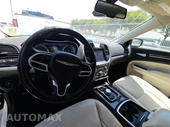 2022 Chrysler 300 Touring L – miniatura 11
