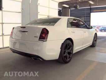 2022 Chrysler 300 Touring L – miniatura 4