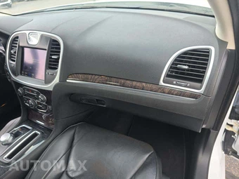 2022 Chrysler 300 Touring L – miniatura 19