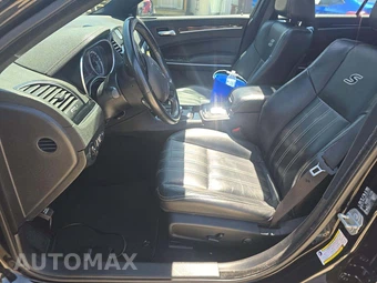 2022 Chrysler 300S – miniatura 3