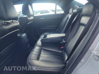 2022 Chrysler 300S – miniatura 13