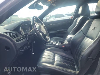 2022 Chrysler 300S – miniatura 7