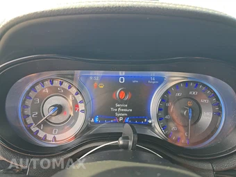 2022 Chrysler 300S – miniatura 12