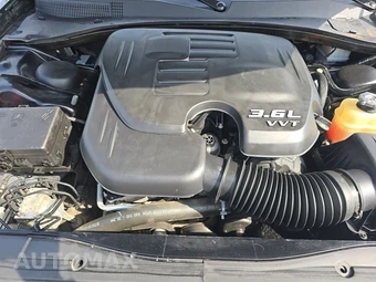 2022 Chrysler 300S – miniatura 15