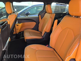 2022 Chrysler Pacifica Hybrid Pinnacle 121.6" WB - miniatura 13